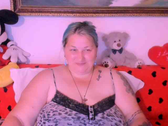 Marryaxx webcam