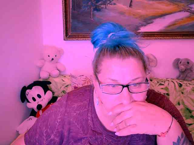 MarryBigBoobs1 webcam