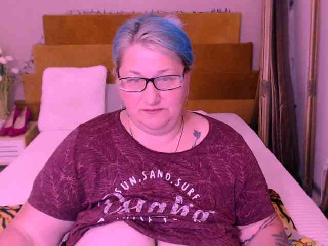 Marryaxx webcam