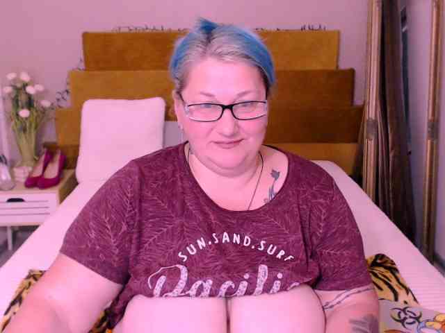 Marryaxx webcam
