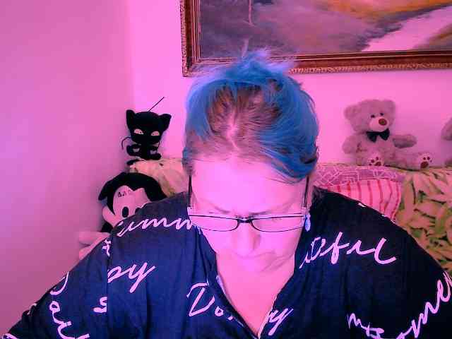 MarryBigBoobs1 webcam