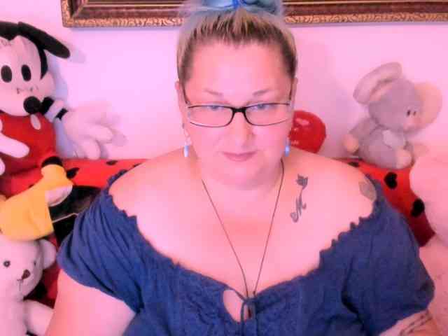 Marryaxx webcam