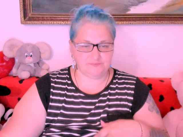 Marryaxx webcam