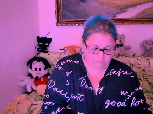 MarryBigBoobs1 webcam