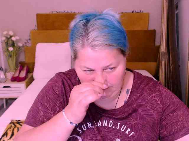 Marryaxx webcam