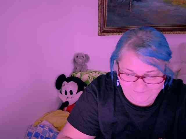 MarryBigBoobs1 webcam