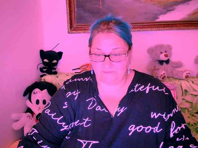 MarryBigBoobs1 webcam