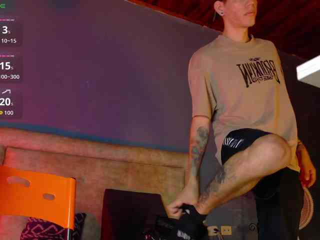 david-huge david-huge