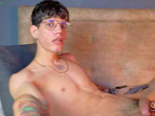 david-huge david-huge