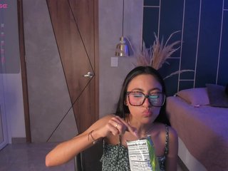 VicttoriaSantini Porn Show