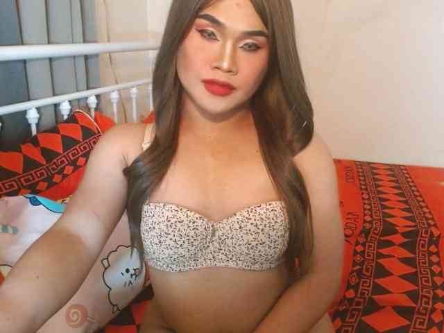 JustineBigCUM1