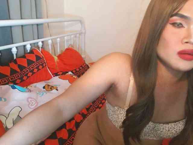 JustineBigCUM1