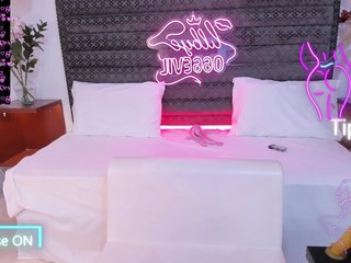 Lilbye066evil Porn Show