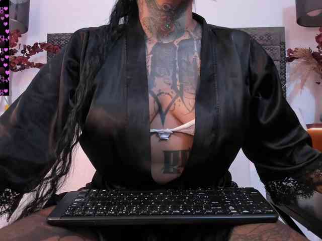 Lilbye066evil webcam