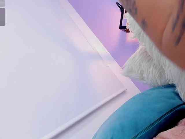 SilvanaCruz webcam