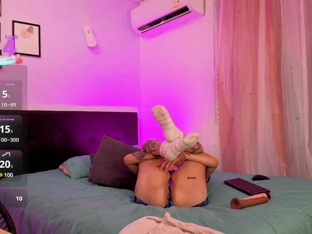 Lana01 from BongaCams