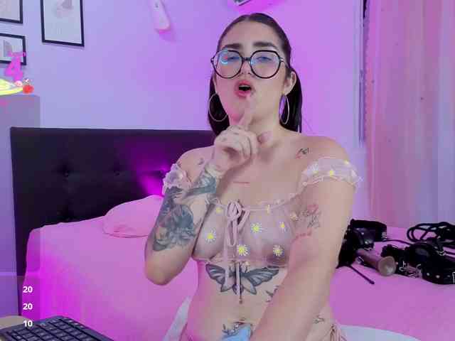 Lana01 webcam