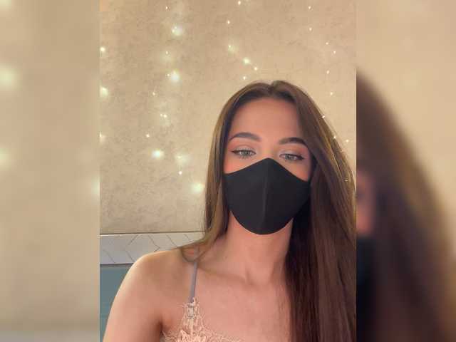 KissMec's BongaCams show and profile