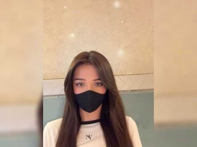 KissMec's BongaCams show and profile