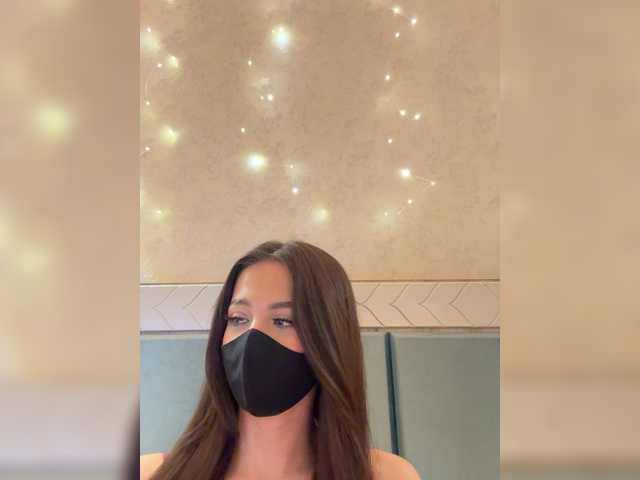 KissMec's BongaCams show and profile