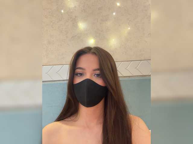 KissMec's BongaCams show and profile