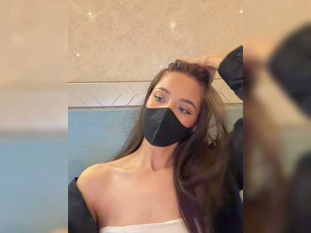 KissMec live cam profile