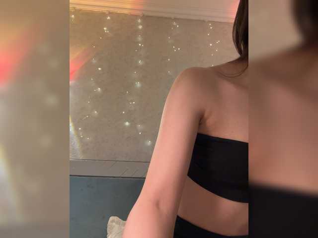 KissMec's BongaCams show and profile