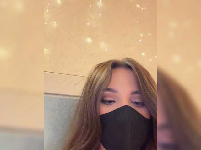 KissMec's BongaCams show and profile