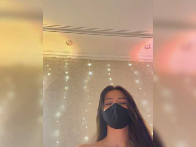 KissMec's BongaCams show and profile