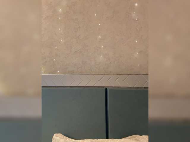 le modèle KissMec est en webcam porno dans un show sur le site bongacams, il possède les tags suivants: White/Caucasian,Brunette,Shaved