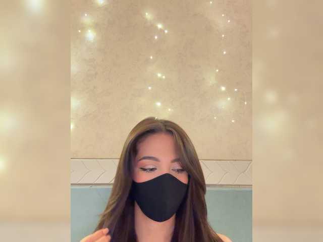 KissMec's BongaCams show and profile