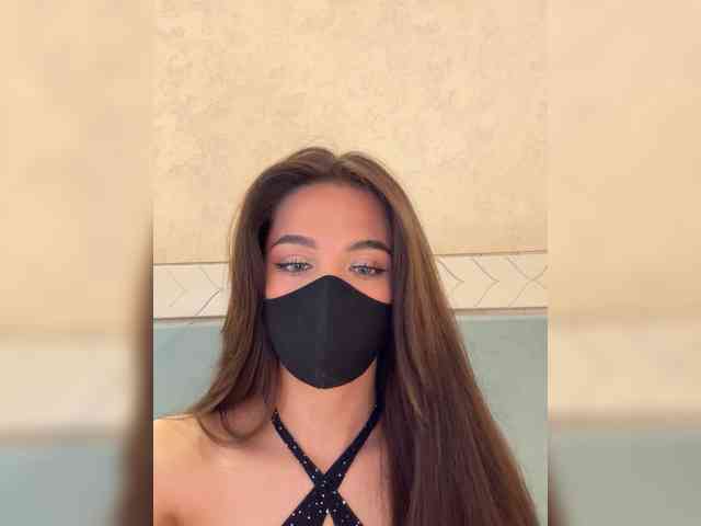 free webcam site KissMec