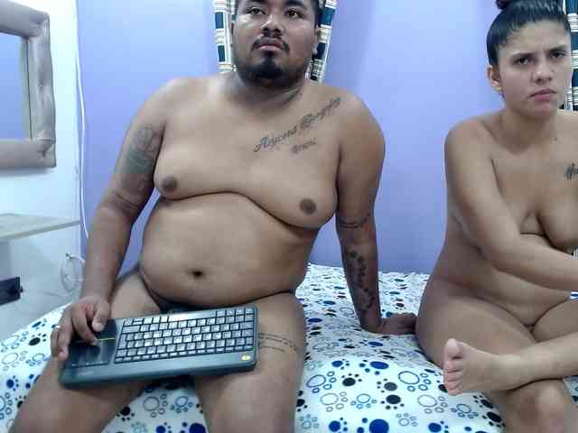 couplesexlatin69 webcam