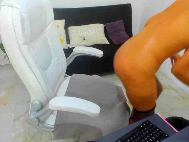 HotGia06 webcam