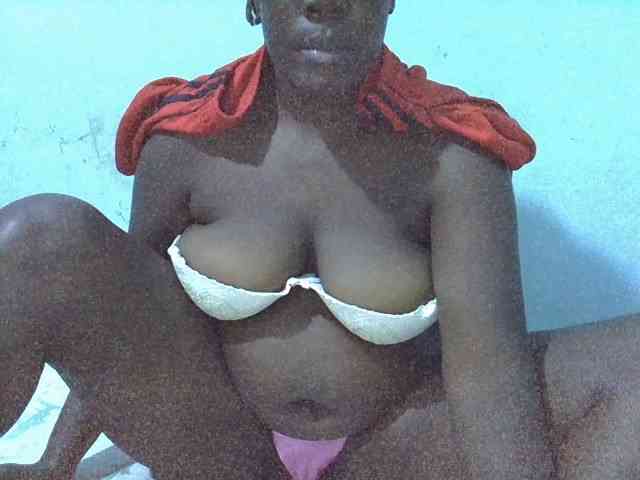 Queen-Marian webcam