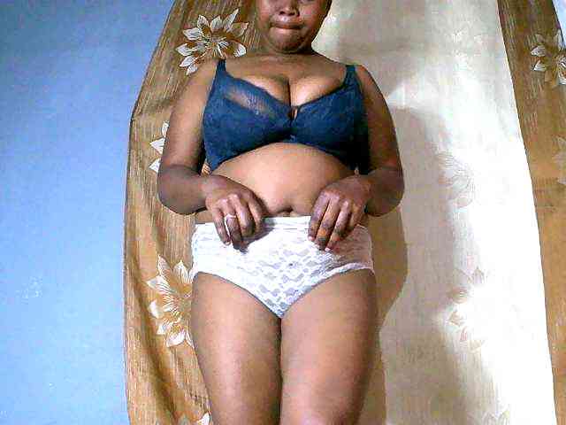 Elisahh webcam