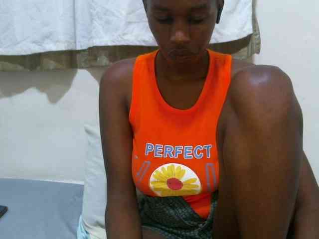 sweet-brown webcam