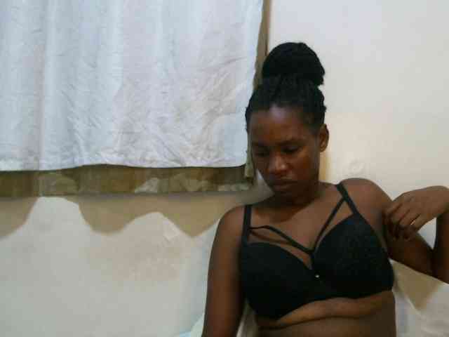 sweet-brown webcam