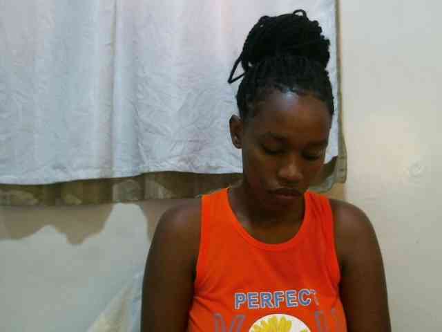 sweet-brown webcam