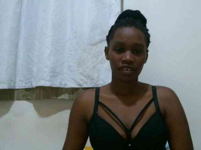 sweet-brown webcam