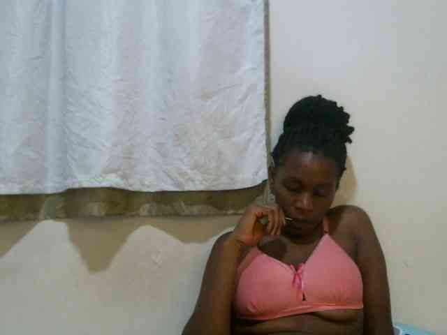 sweet-brown webcam