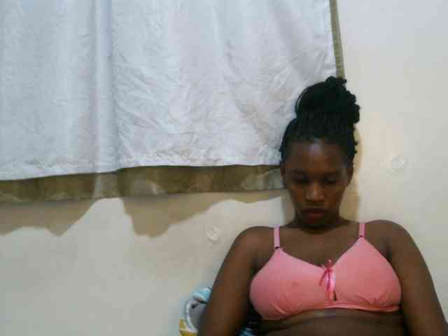 sweet-brown webcam