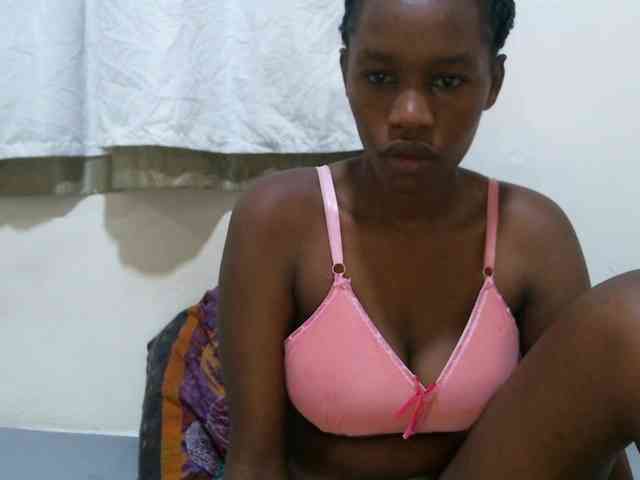sweet-brown webcam