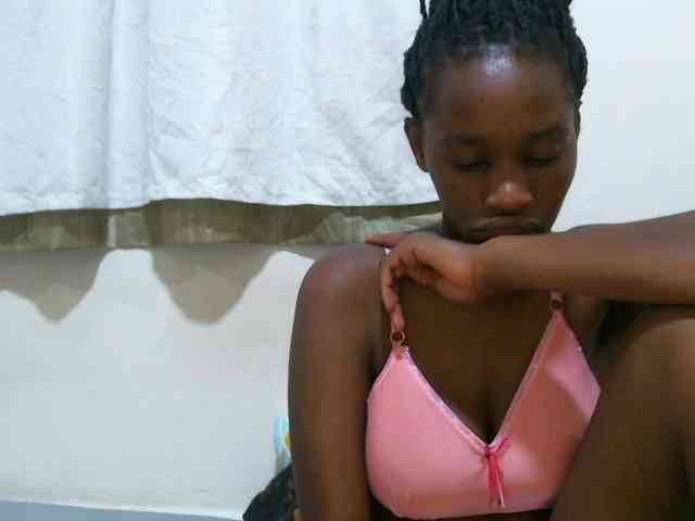 sweet-brown webcam