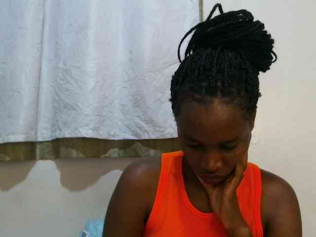 sweet-brown webcam