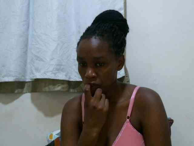 sweet-brown webcam