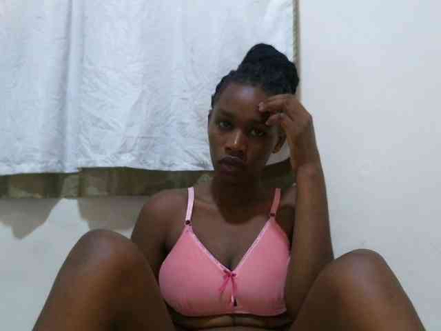 sweet-brown webcam