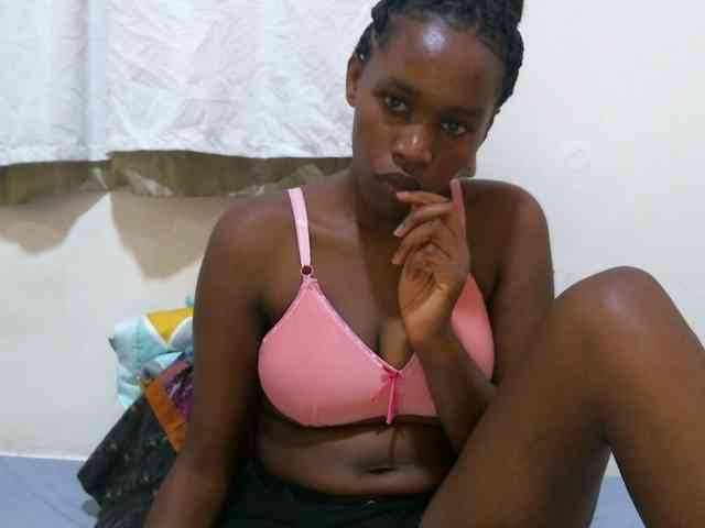 sweet-brown webcam