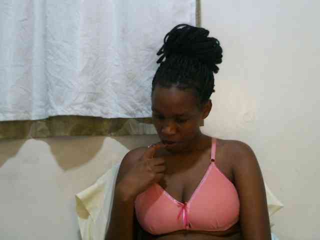 sweet-brown webcam