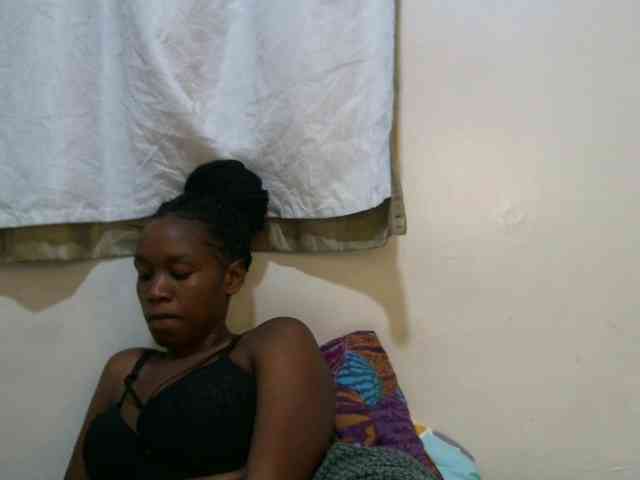 sweet-brown webcam